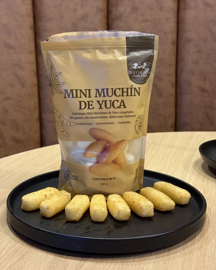 Mini muchín de yuca Boccos: empaque y producto preparado